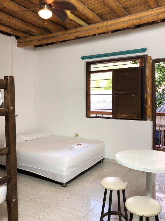 La Tortuga Hostel Taganga Room photo