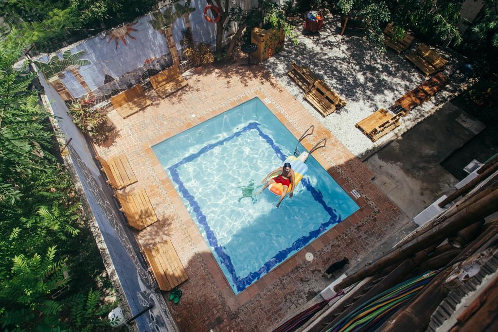 La Tortuga Hostel Taganga Exterior photo